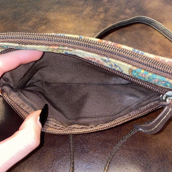 💫Patterned cross body purse! - Picture 5 of 6